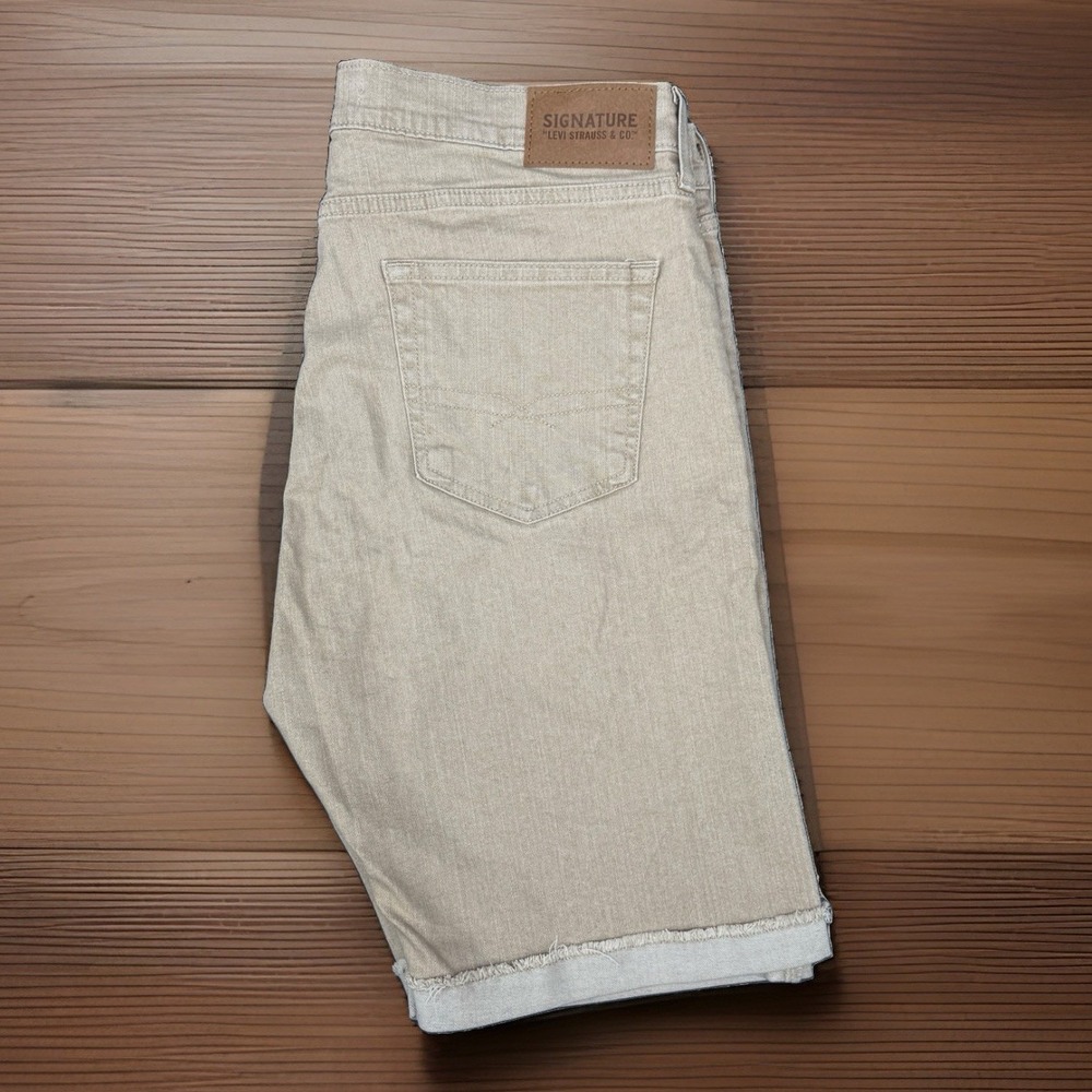 Signature Levi Strauss Men's Jean Shorts 34 Tan Stretch Raw Hem 9" Inseam Jorts